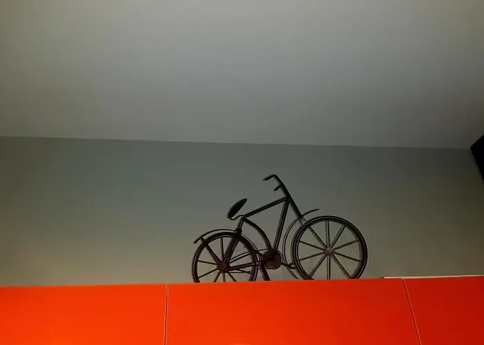 Edea Flat * ティラナ